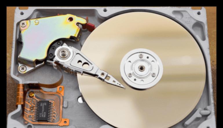 Как разобрать жесткий диск так, чтобы он после сборки нормально работал?